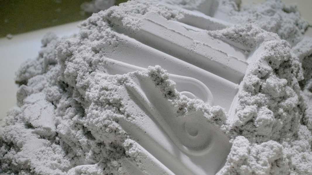  Video still from Charms (2025) by Julia Rosenstock with Teresa Reimann and Ulrike Wagner. 30-minute video with 2-channel sound.